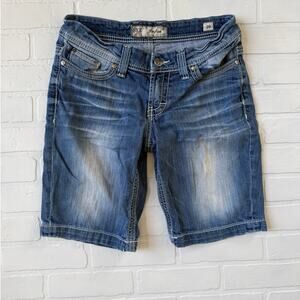 BKE Women's Payton Light Wash Denim Bermuda Jean Shorts sz 29